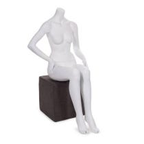 Mannequin femme assis